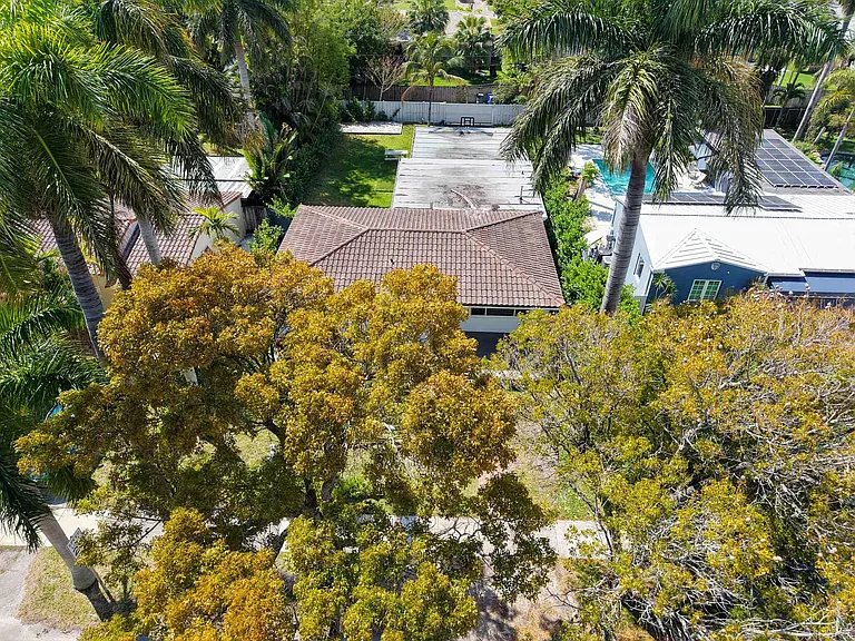 1532 Fletcher St — Photo 53
