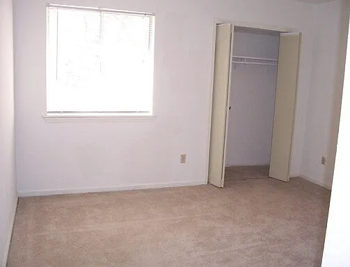 1402 Lazy Brk #B-apt B — Photo 5