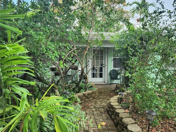 2020 SW 64th Ave, West Miami, FL 33155