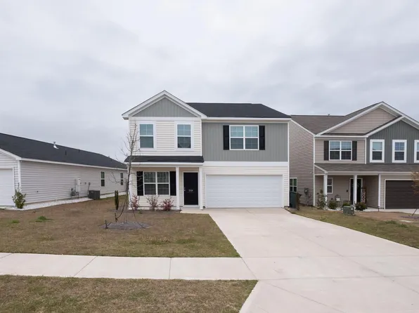 2109 County Line Trl, Elgin, SC 29045