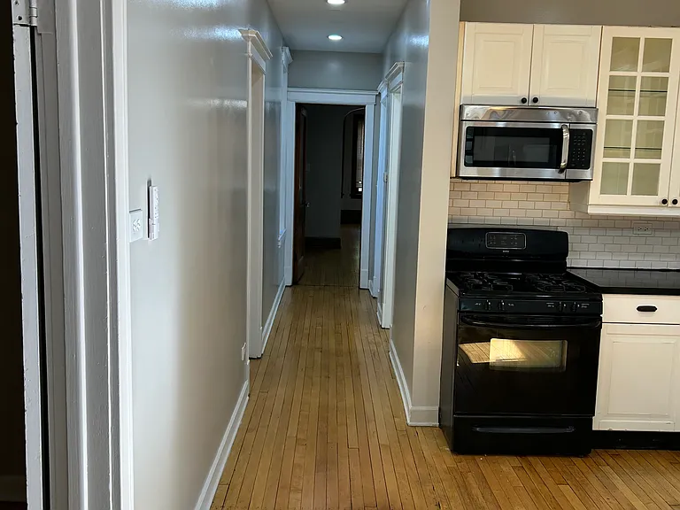 3639 W Wolfram St #1 — Photo 13