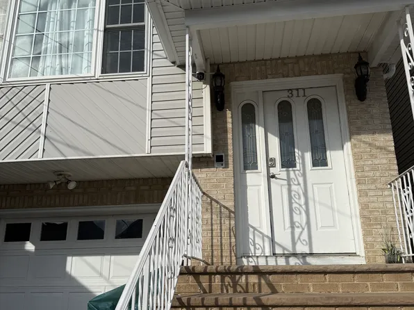 311 S Park St Floor 2, Elizabethport, NJ 07206