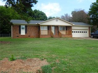 2513 S Point Rd, Belmont, NC 28012