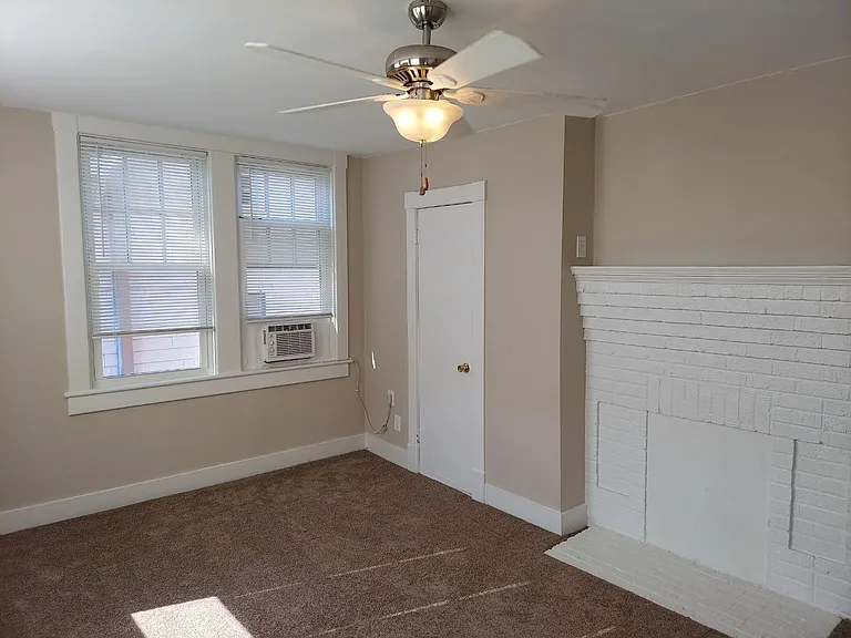 150 Florida Ave — Photo 2