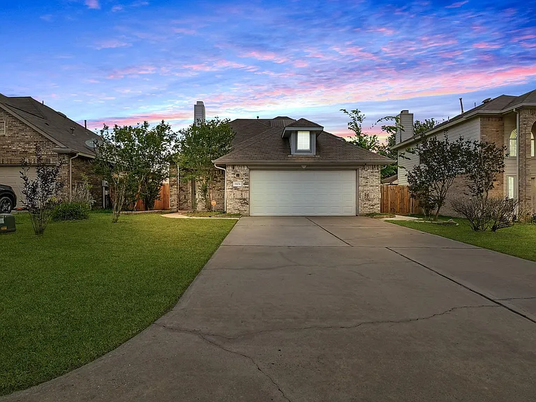 18436 Sunrise Pines Dr — Photo 28