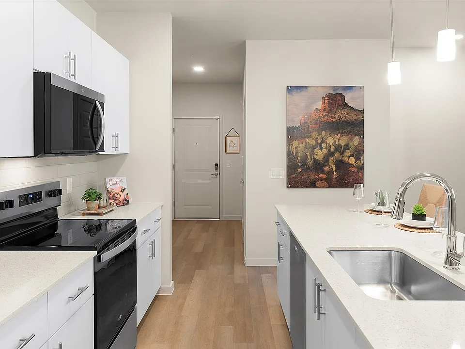 Modern Kitchen with Stainless Steel Appliances
