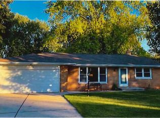 2253 Barberry Ln, Green Bay, WI 54304