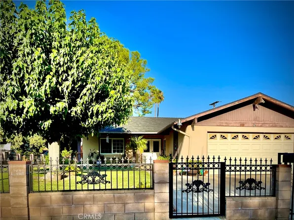 3159 Little Mountain Dr, San Bernardino, CA 92405