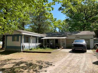 6605 Wickert Rd, Hale, MI 48739