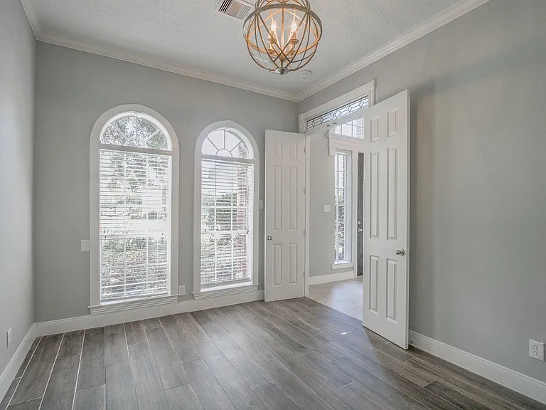 6302 Laver Love Dr — Photo 5