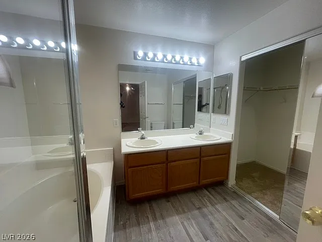 9492 Encanto Cavern Ct — Photo 8