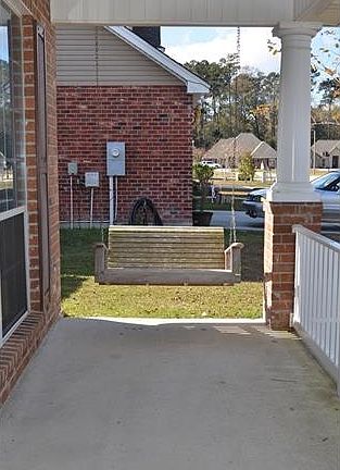 Come relax on the swing!