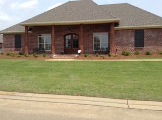 152 Harbor View Dr, Madison, MS 39110