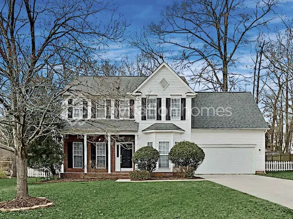 5007 Ashie Ave, Matthews, NC 28104