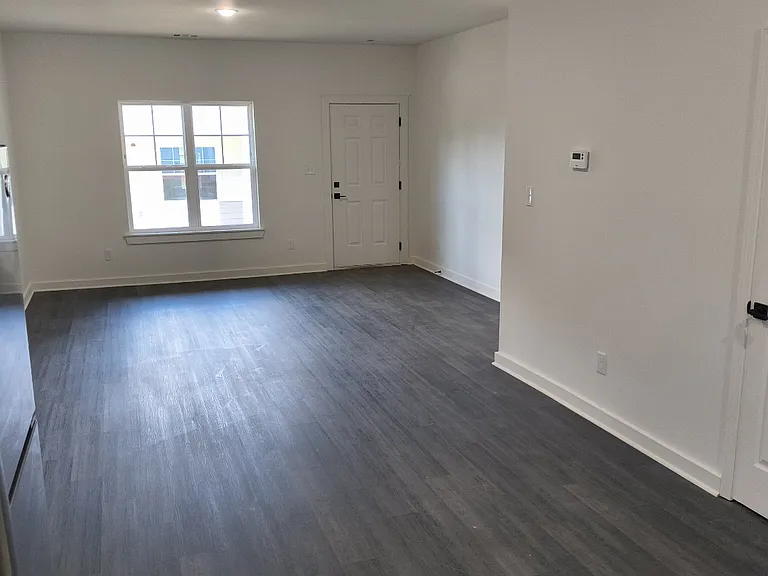 1510 Brownwood Ave #C — Photo 9