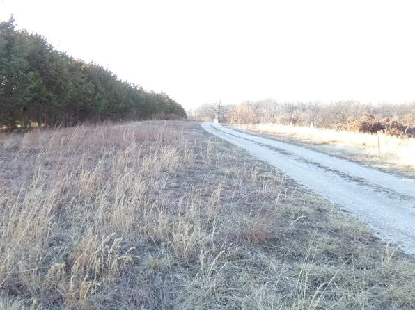 624 State Road F, Elkland, MO 65644