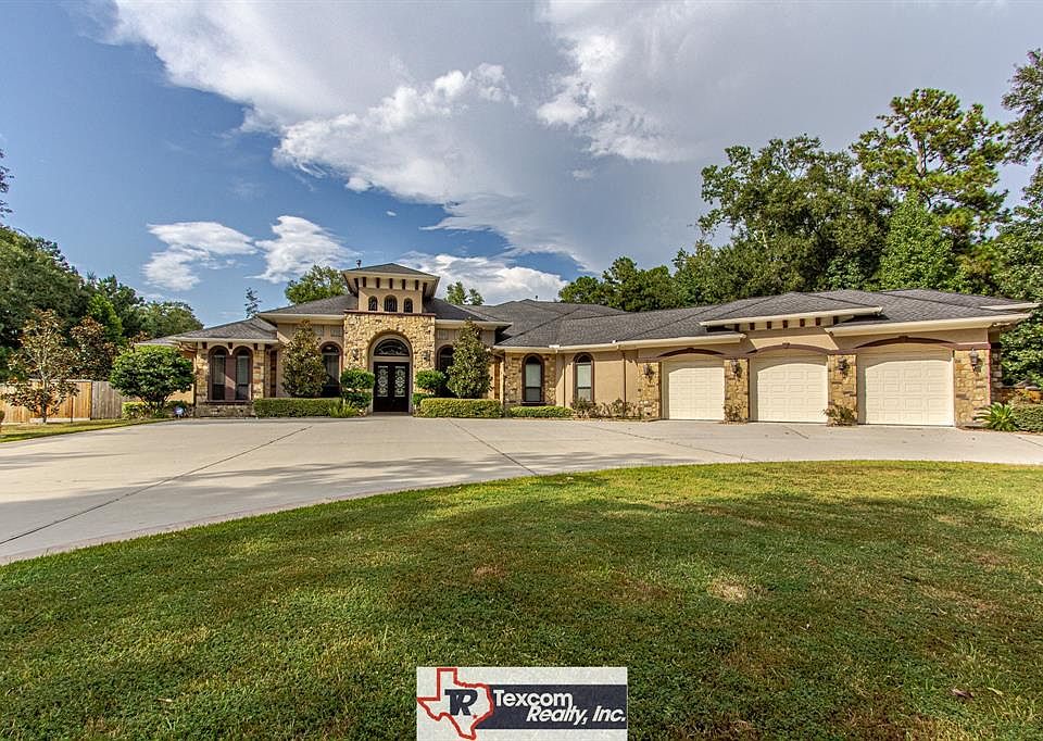 1st image of 19433 Riverwalk Dr