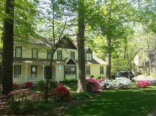 5910 Waters Edge Rd, Midlothian, VA 23112