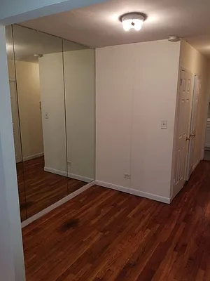 Rented by Sky Management | media 29