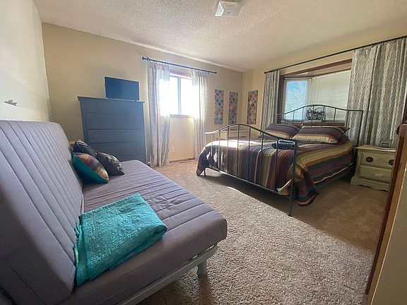 5th image of 1602 E Sunset Dr