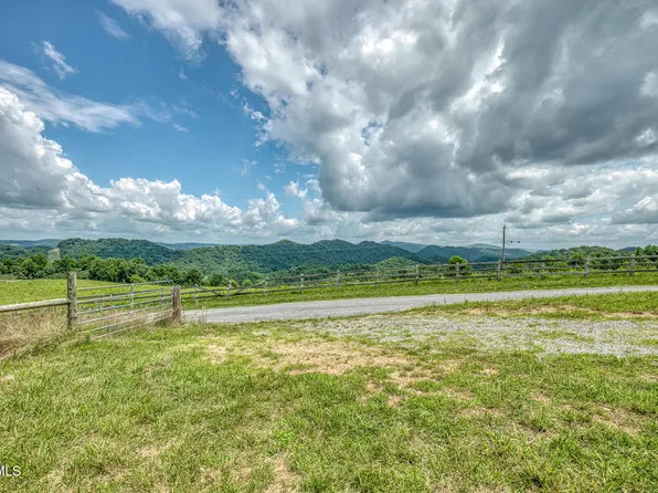 2083 Bundren Mountain Rd, Tazewell, TN 37879
