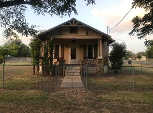 101 W Hollmann St, Ellinger, TX 78938