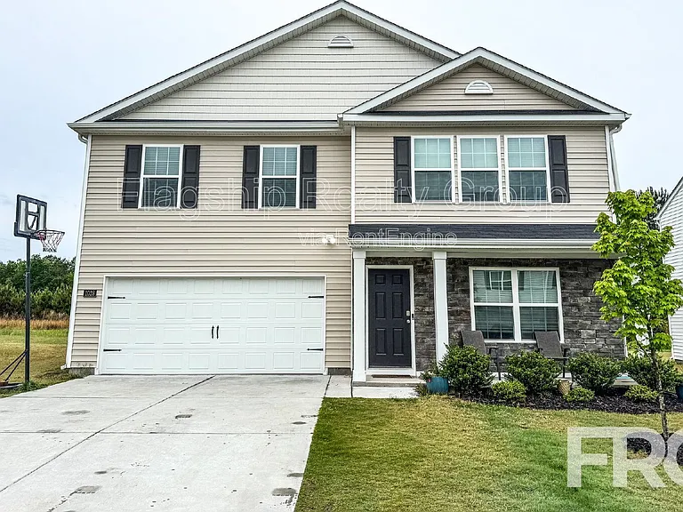 1028 Riverstone Dr — Photo 1