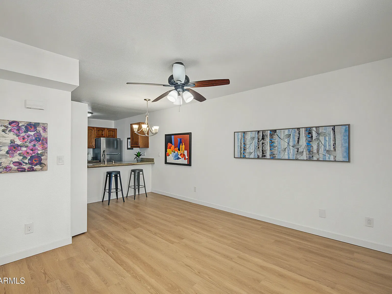 2 bed, 2.0 bath, 944 sqft, $1,750 — Photo 3