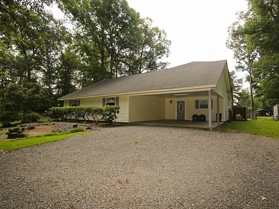 2nd image of 120 Cypress Ln