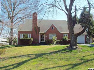 251 Reeser Rd, Camp Hill, PA 17011