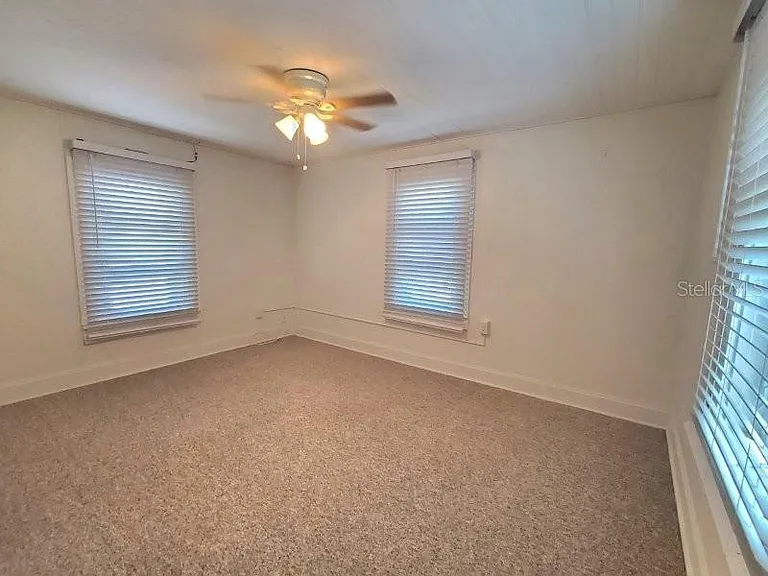 457 W Marion Ave #B — Photo 7
