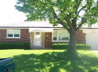 8426 Rockhaven Ln, Saint Louis, MO