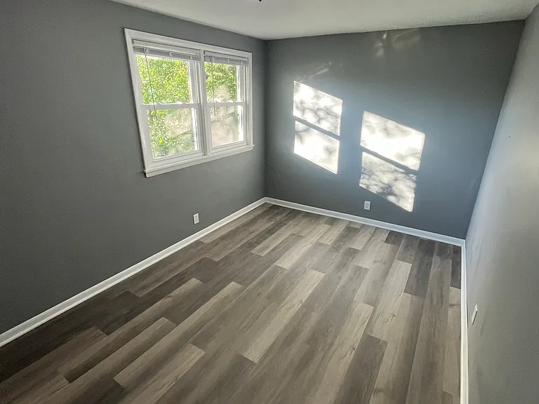 54 E 6th St — Photo 13