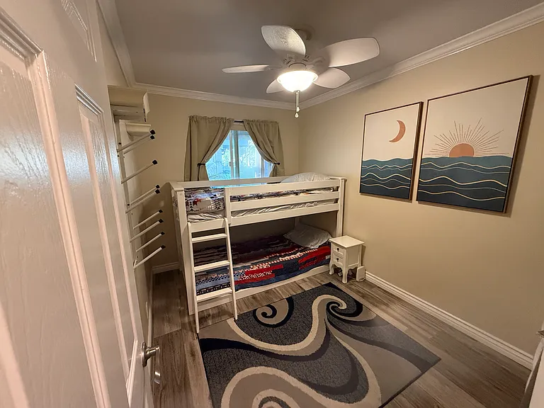 E Surfside Dr — Photo 16