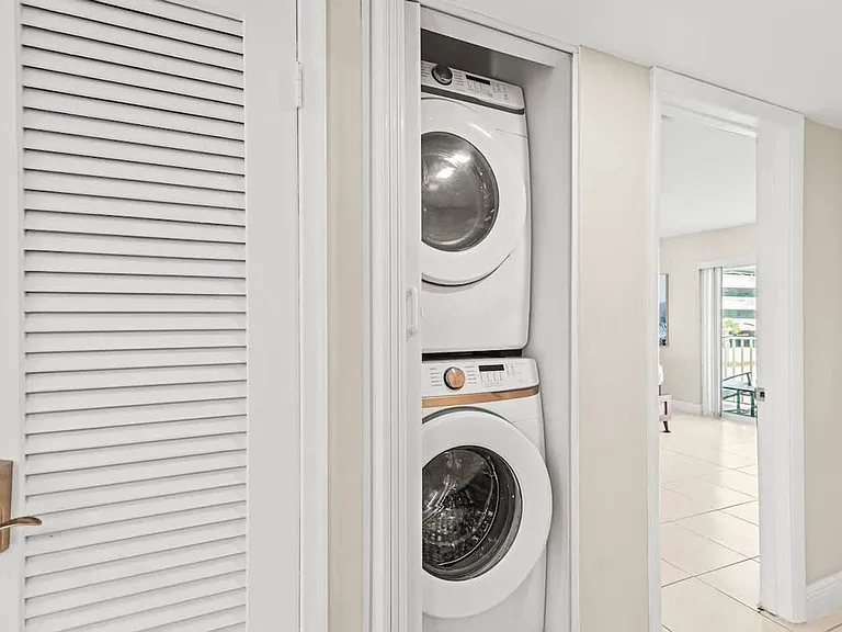 Washer/Dryer