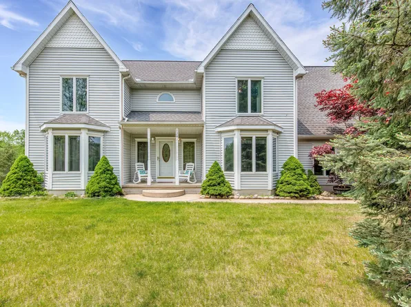 128 Deer Ridge Ln, Brooklyn, MI 49230