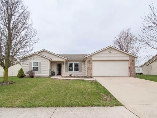 515 Kathryns Ct, Kendallville, IN 46755