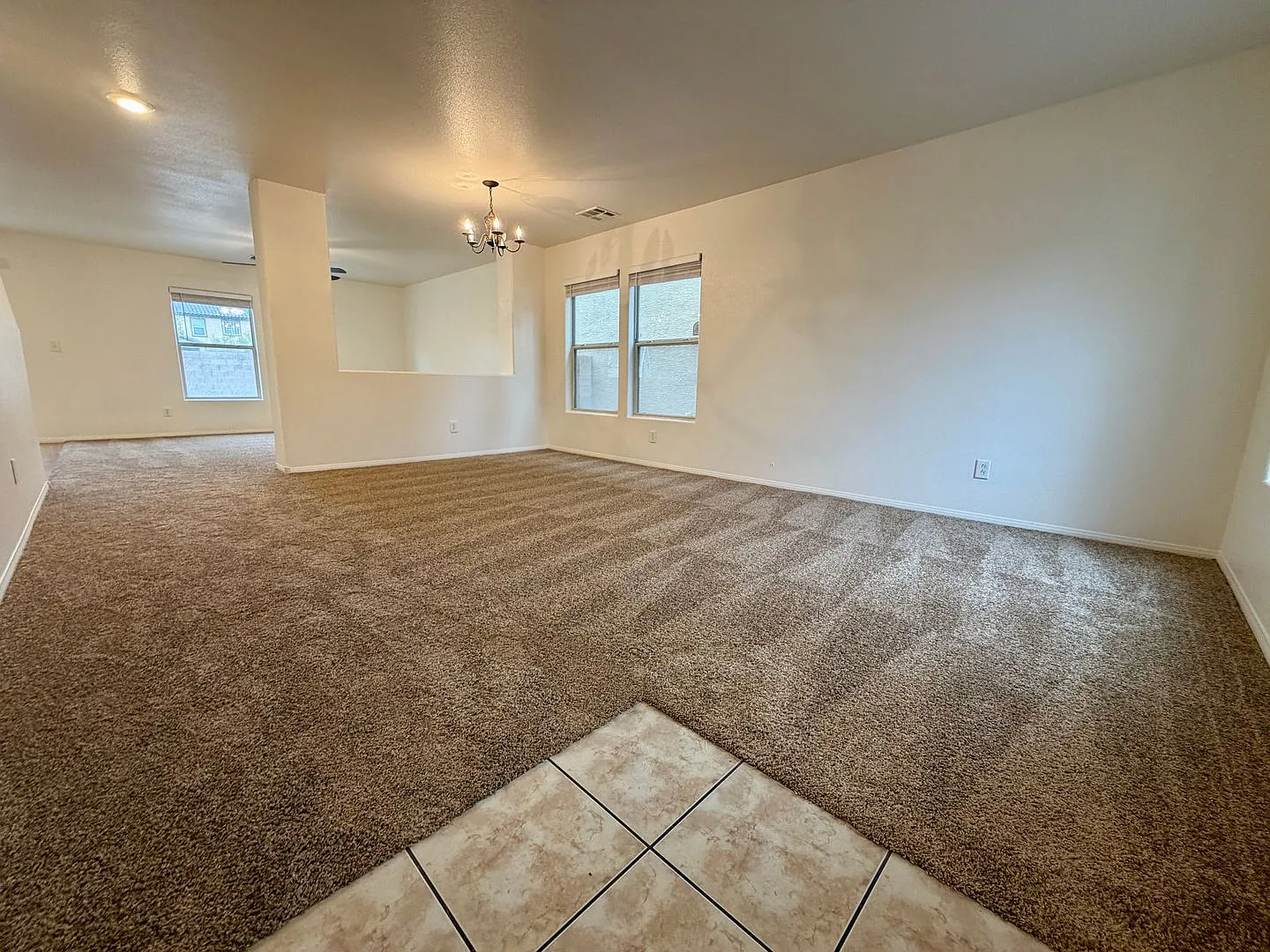 3 bedroom near park and playground in NLV — Photo 3