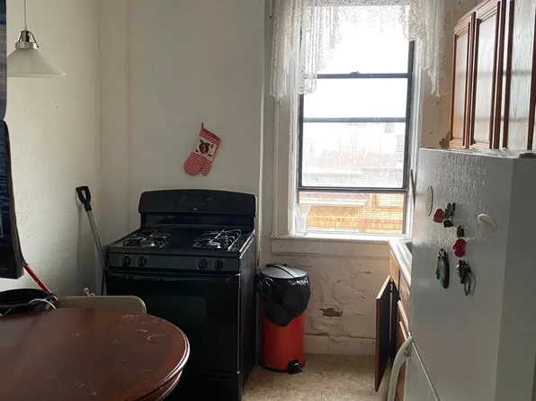 6414 Park Avenue image 13 of 18