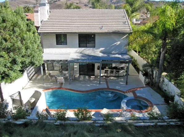 3875 Cottonwood Grove Trl, Calabasas, CA 91301