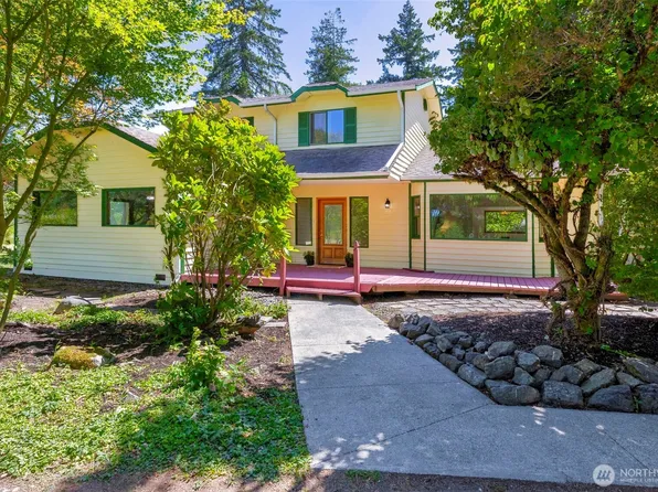 125 NE Erickson Lane, Poulsbo, WA 98370