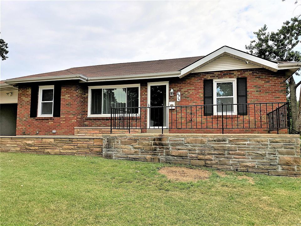 1st image of 6915 Willow Wood Dr