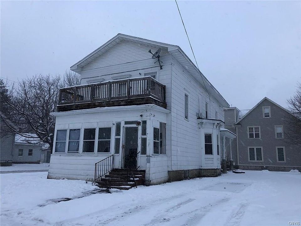 2nd image of 38 Union St