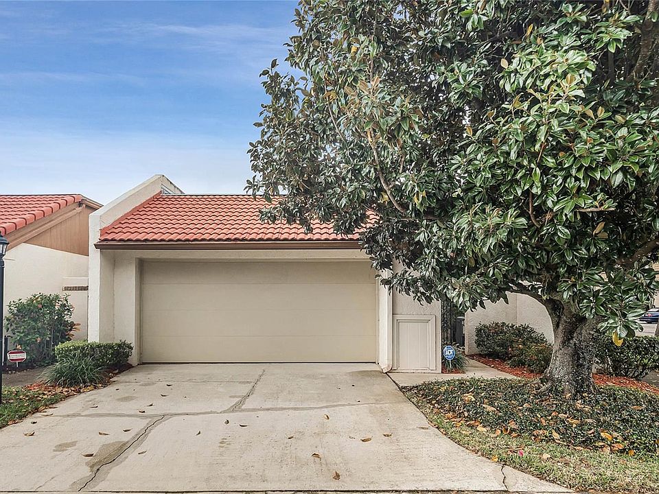 1st image of 206 Balfour Dr #6