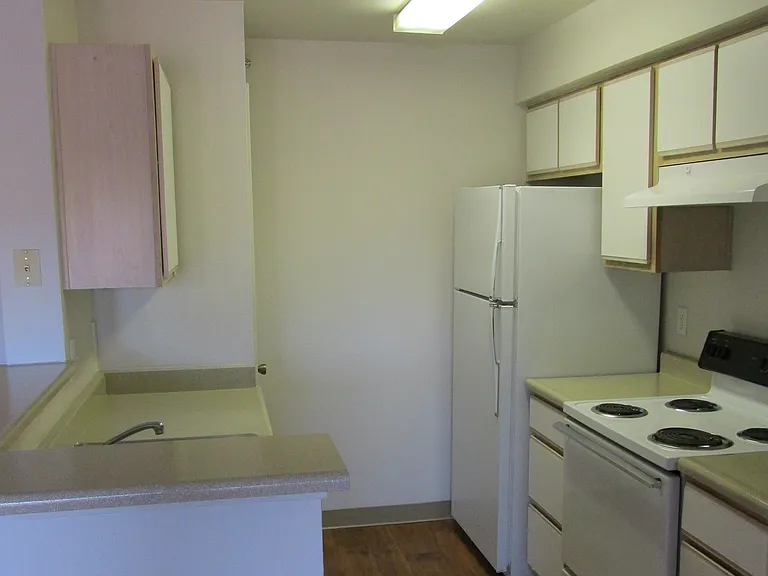 950 SW 163rd Ave #527 — Photo 5