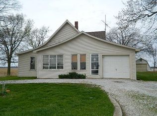 6153 E 900 S, Upland, IN 46989