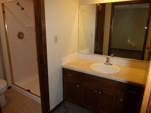 Master Bath 1