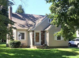 5 Wyncrest Dr, Rochester, NY 14624