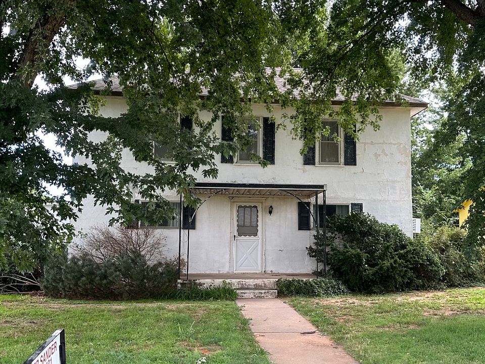 100 S Oak St, Seiling, OK 73663 MLS 11210657 Zillow