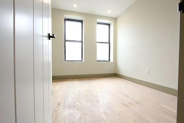 Rented by Exit Realty Supreme | media 18